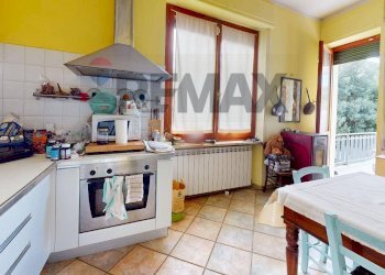 Cucina - Semi-detached house Belfiore Via Ferdinando Innamorati
 
27, Foligno - photo 6