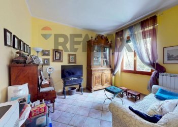 Soggiorno - Semi-detached house Belfiore Via Ferdinando Innamorati
 
27, Foligno - photo 31