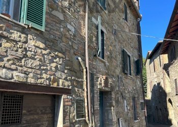 Edificio all\'aperto - Semi-detached house Vicolo Del Falco
 
5, Perugia - photo 15