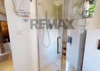 Bagno - Semi-detached house Vicolo Del Falco
 
5, Perugia - photo 32