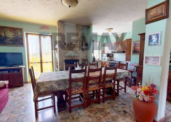 Sala da pranzo - Casa indipendente frazione rocca sant angelo, Assisi - foto 4
