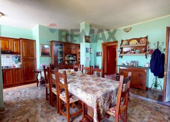 Sala da pranzo - Casa indipendente frazione rocca sant angelo, Assisi - foto 5