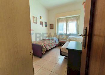 Camera / camera da letto - Appartamento Via Ischia
 
20, Giardini-Naxos - foto 14