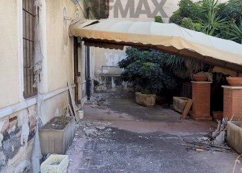 Terrazza - Villa via regina bianca
 
115, Catania - foto 4