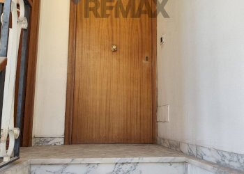 Scale - Villa via regina bianca
 
115, Catania - foto 23
