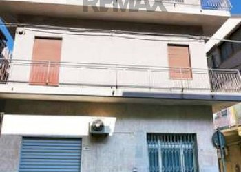 Edificio all\'aperto - Commercial Activity VIA LIGURIA
39, Sant'Agata di Militello - photo 2