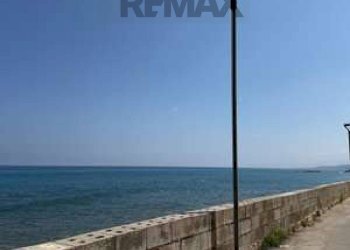 Vista dell\'acqua - Appartamento BRIN
 
301, Caronia - foto 6