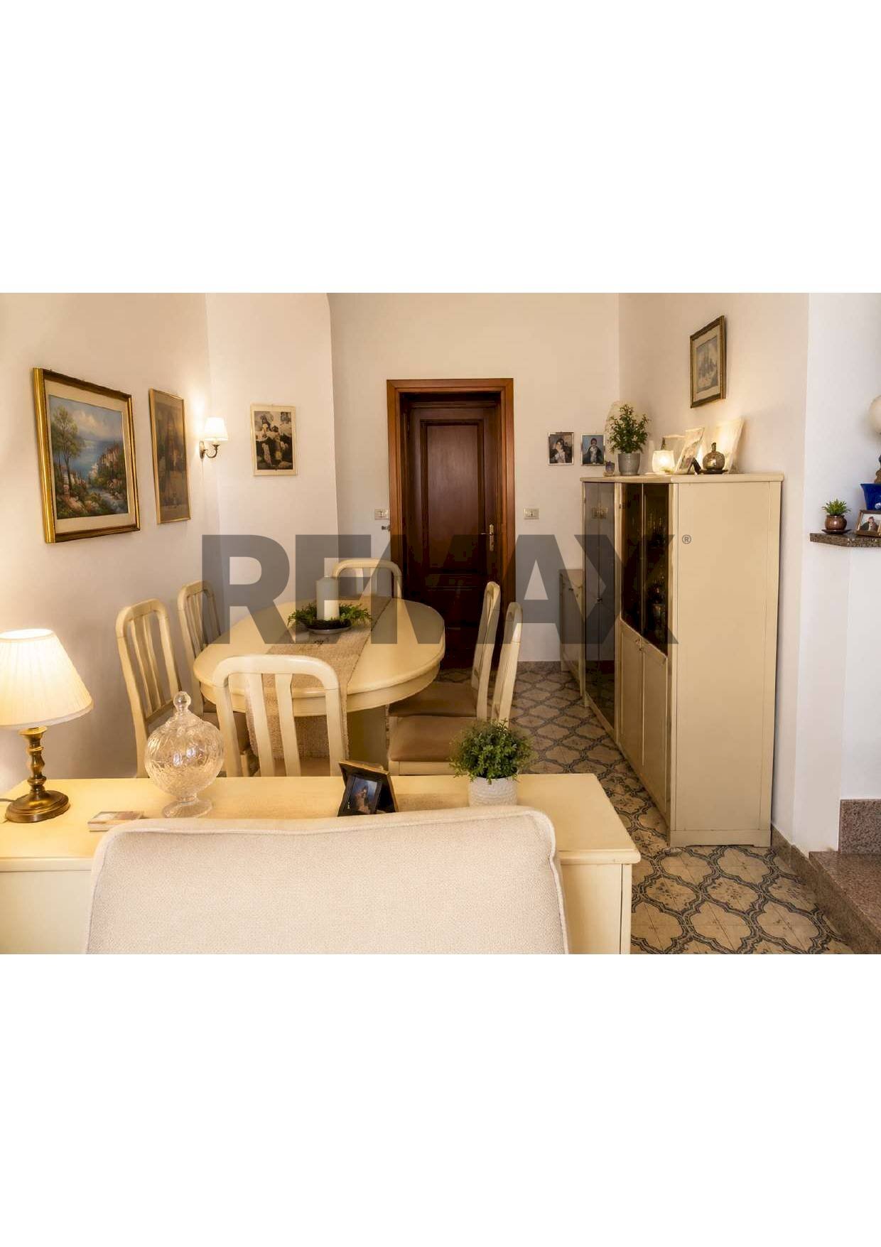 Sala da pranzo - Quadrilocale VICOLO GIUSTIZIA
SNC, Sant'Agata di Militello - foto 2