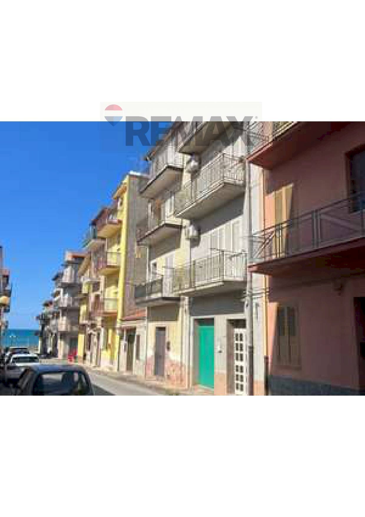 Edificio all\'aperto - Two-room apartment VIA DUCA D'AOSTA
 
21, Acquedolci - photo 1