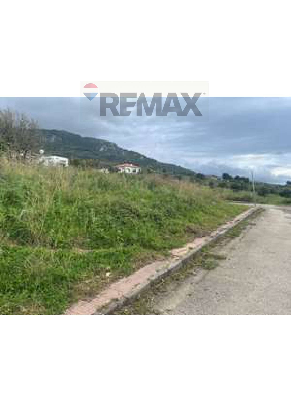 Vista delle montagne - Terreno edificabile c/da oliveto
 
9, Acquedolci - foto 2