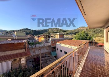 Balcone - Four-room apartment VIA TAORMINA
 
8, Gaggi - photo 1