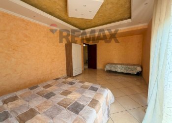 Camera / camera da letto - Four-room apartment VIA TAORMINA
 
8, Gaggi - photo 13