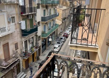 Balcone - Appartamento Via Suterese
 
6, Caltanissetta - foto 3