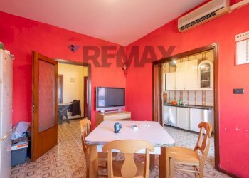 Sala da pranzo - Apartment Corso Vittorio Emanuele
 
514, Floridia - photo 10