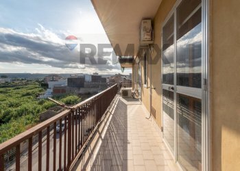 Balcone - Apartment Corso Vittorio Emanuele
 
514, Floridia - photo 14