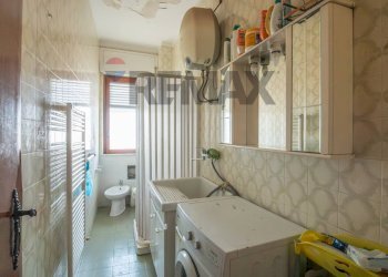 Bagno - Apartment Corso Vittorio Emanuele
 
514, Floridia - photo 22