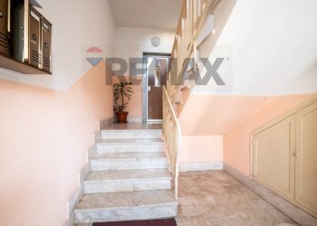 Scale - Apartment Corso Vittorio Emanuele
 
514, Floridia - photo 32