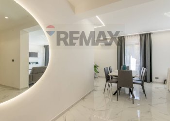 Sala da pranzo - Quadrilocale Via Peppino Impastato
 
3, Siracusa - foto 6