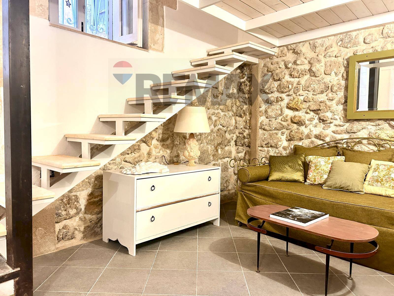 Soggiorno - Casa indipendente LARGO DELLA GANCIA
 
2, Siracusa - foto 2