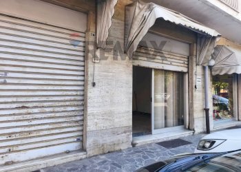 Edificio all\'aperto - Shop Cairo Montenotte - photo 27