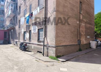 Edificio all\'aperto - Shop Cairo Montenotte - photo 33