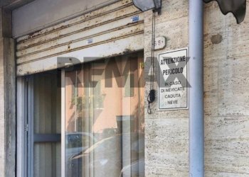 Edificio all\'aperto - Shop Corso Dante Alighieri
68, Cairo Montenotte - photo 1