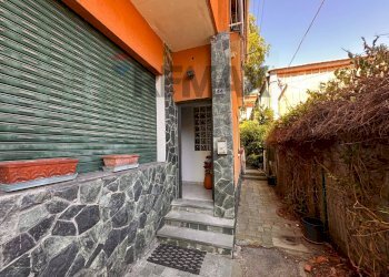 Casa all\'aperto - Casa indipendente Via Michelino Pippo
 
42, Stella - foto 4