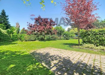 Giardino - Villa Bifamiliare Via San Pio X
 
39, Vigodarzere - foto 32