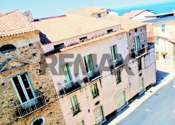 Edificio all\'aperto - Quadrilocale Vico Cammarano
 
snc, Ascea - foto 32