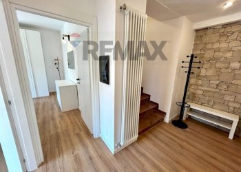 Hall / corridoio - Three-room apartment Fonteno - photo 11