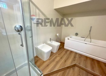 Bagno - Three-room apartment Fonteno - photo 23