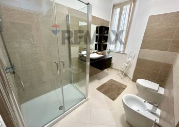 Bagno - Four-room apartment Lovere - photo 9