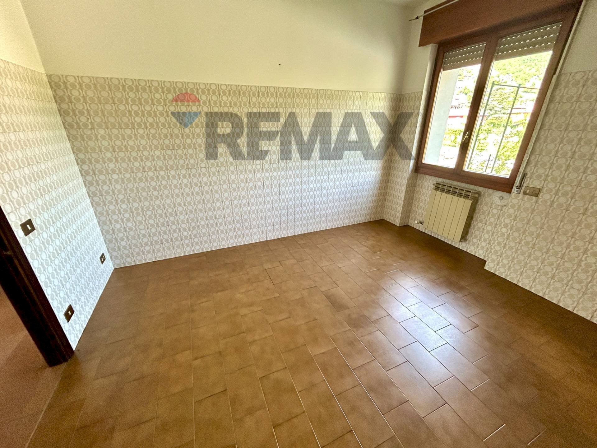 Stanza vuota - Quadrilocale Sovere - foto 3