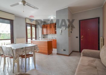 Sala da pranzo - Four-room apartment Via Trento
 
14, Dalmine - photo 2