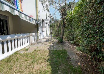 Giardino - Four-room apartment Via Trento
 
14, Dalmine - photo 10
