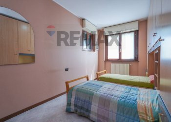 Camera / camera da letto - Four-room apartment Via Trento
 
14, Dalmine - photo 20