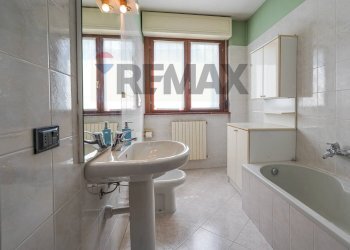 Bagno - Four-room apartment Via Trento
 
14, Dalmine - photo 39
