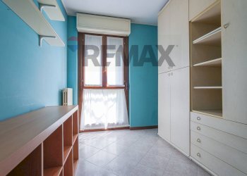Camera / camera da letto - Four-room apartment Via Trento
 
14, Dalmine - photo 43