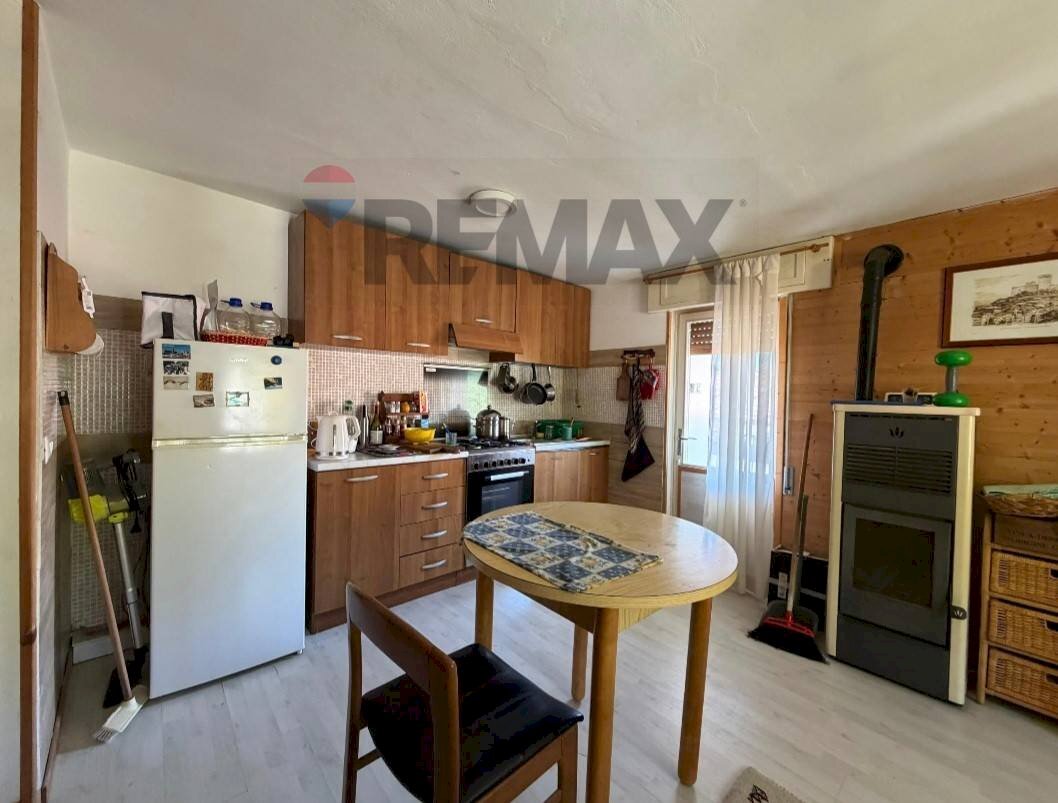 Cucina - Two-room apartment Contrada Zulpi
 
24, Recoaro Terme - photo 1