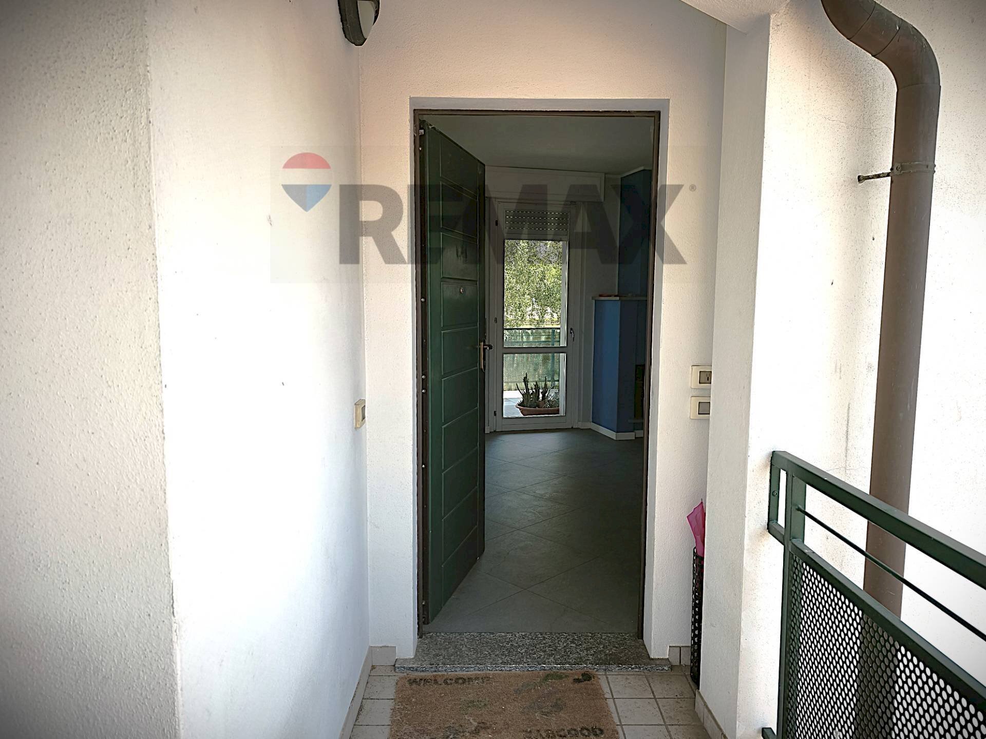 Hall / corridoio - Three-room apartment Via Biagi
 
10, San Martino Siccomario - photo 2