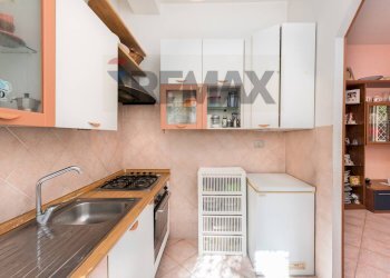 Cucina - Trilocale Via Sartena
18, Roma - foto 12