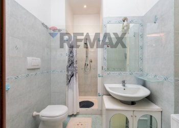 Bagno - Trilocale Via Sartena
18, Roma - foto 21