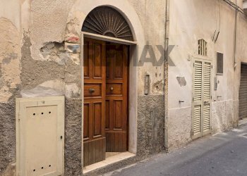 Edificio all\'aperto - Appartamento Via Gorizia
 
3, Vieste - foto 21