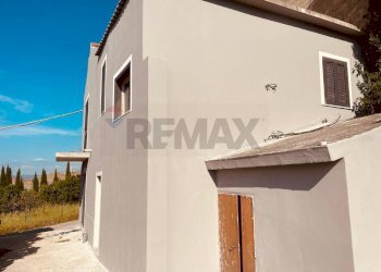 Casa all\'aperto - Semi-detached house Solopaca - photo 2