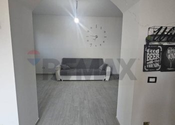 Hall / corridoio - Semi-detached house Solopaca - photo 6