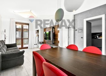 Sala da pranzo - Terraced Villa USIGNOLO
35/2, Busto Arsizio - photo 6