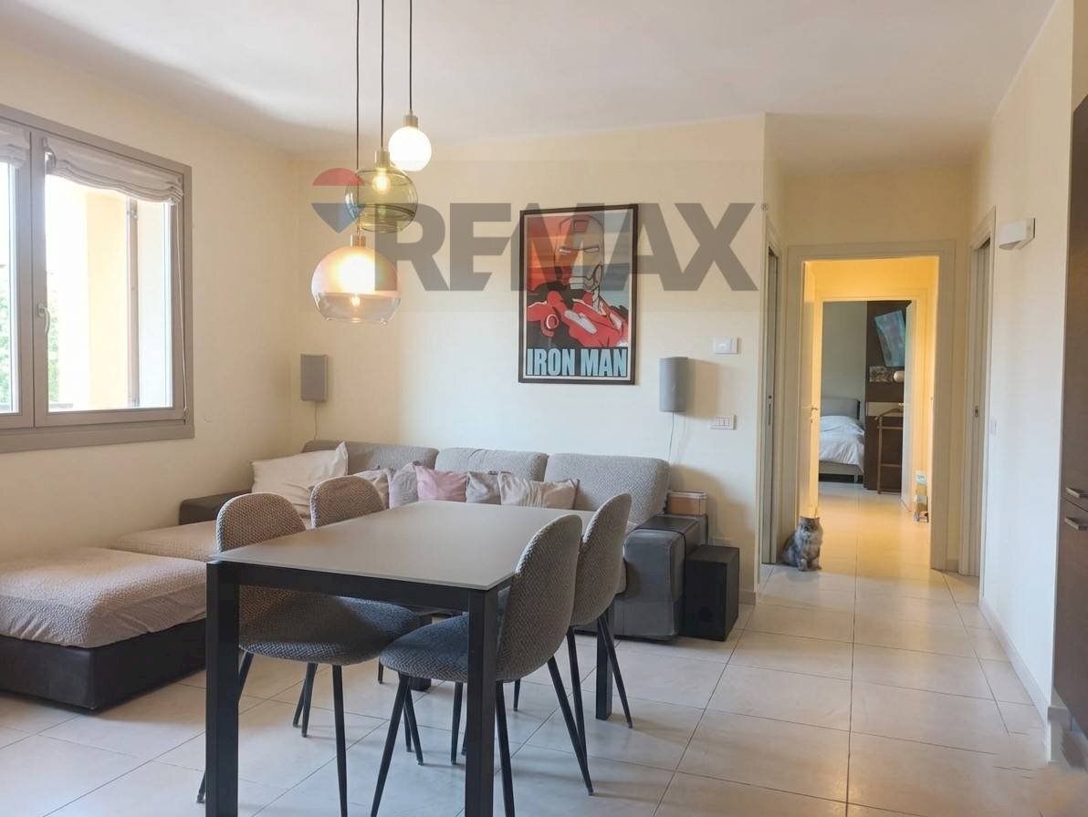 Sala da pranzo - Trilocale Strada Santa Margherita
 
41, Fidenza - foto 3