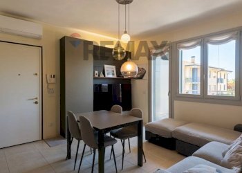 Sala da pranzo - Three-room apartment Strada Santa Margherita
 
41, Fidenza - photo 4