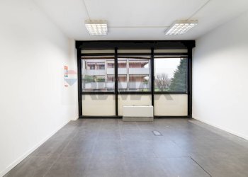 ufficcio - Office Via Tintoretto
10, Cologno Monzese - photo 22