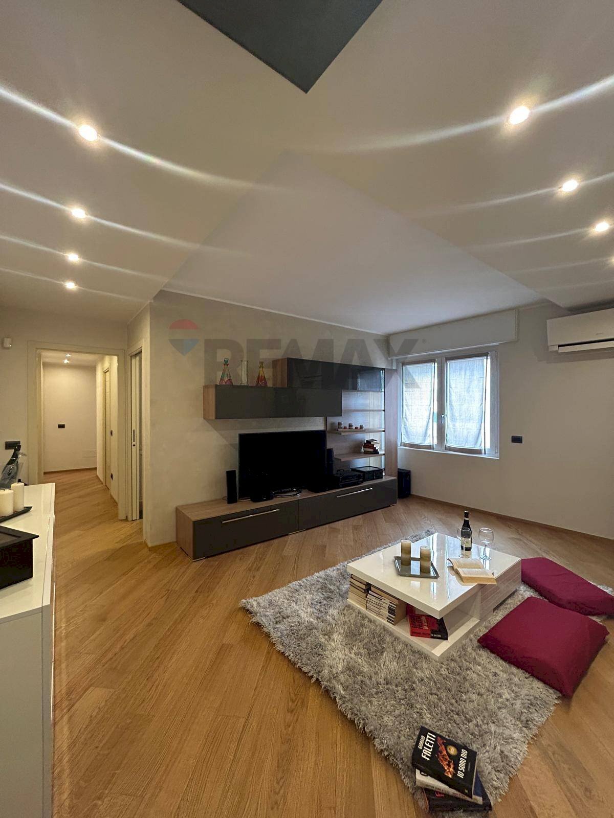 Soggiorno - Three-room apartment Garlate - photo 2
